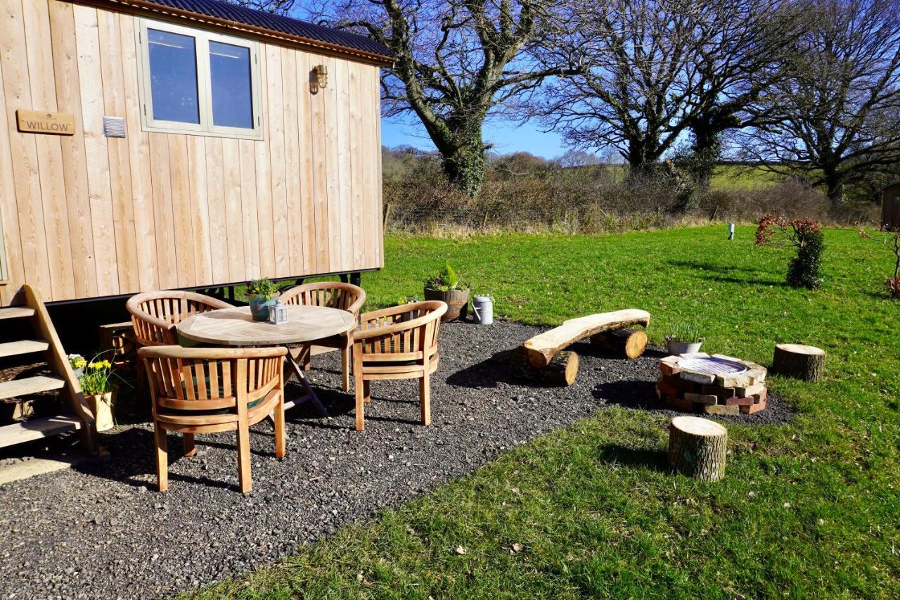 Little Ash Glamping - Luxury Shepherd's Huts Holiday home