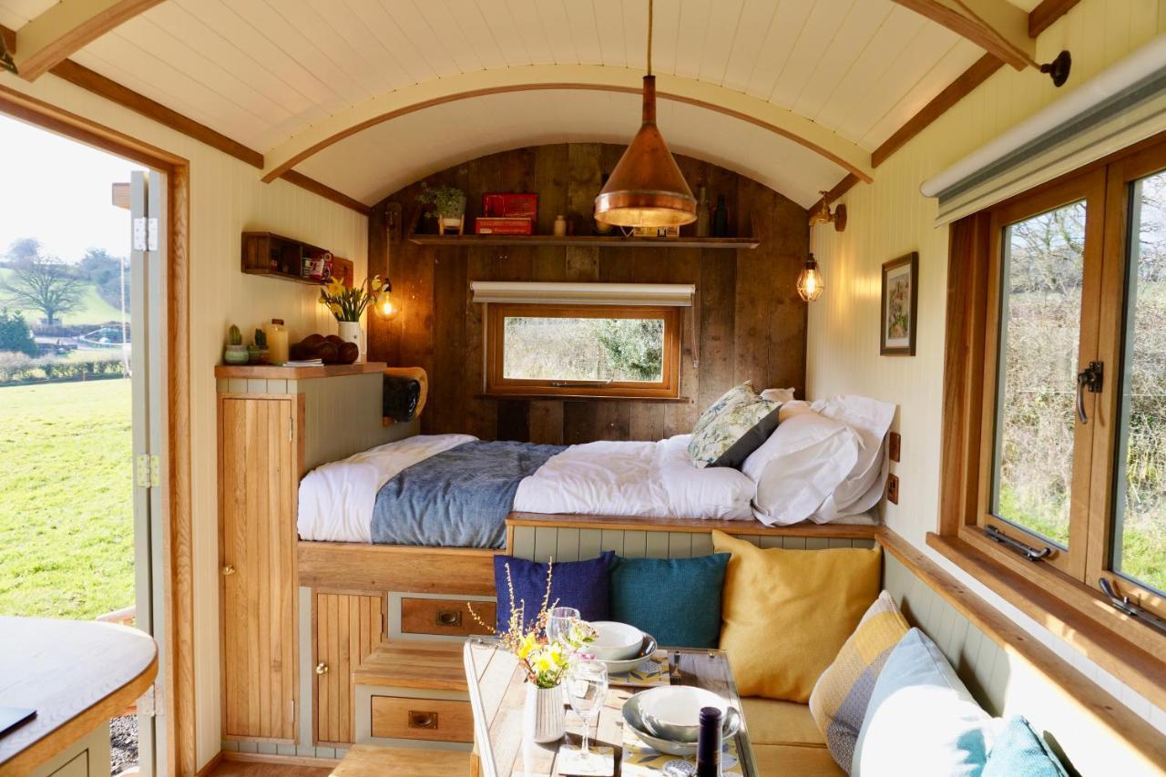 Little Ash Glamping - Luxury Shepherd's Huts Holiday home